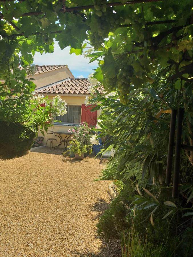 Lou Bagnou Mi-Clos Bagnols-sur-Cèze Εξωτερικό φωτογραφία
