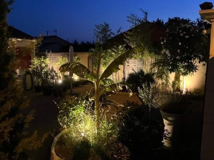 Lou Bagnou Mi-Clos Bagnols-sur-Cèze Εξωτερικό φωτογραφία